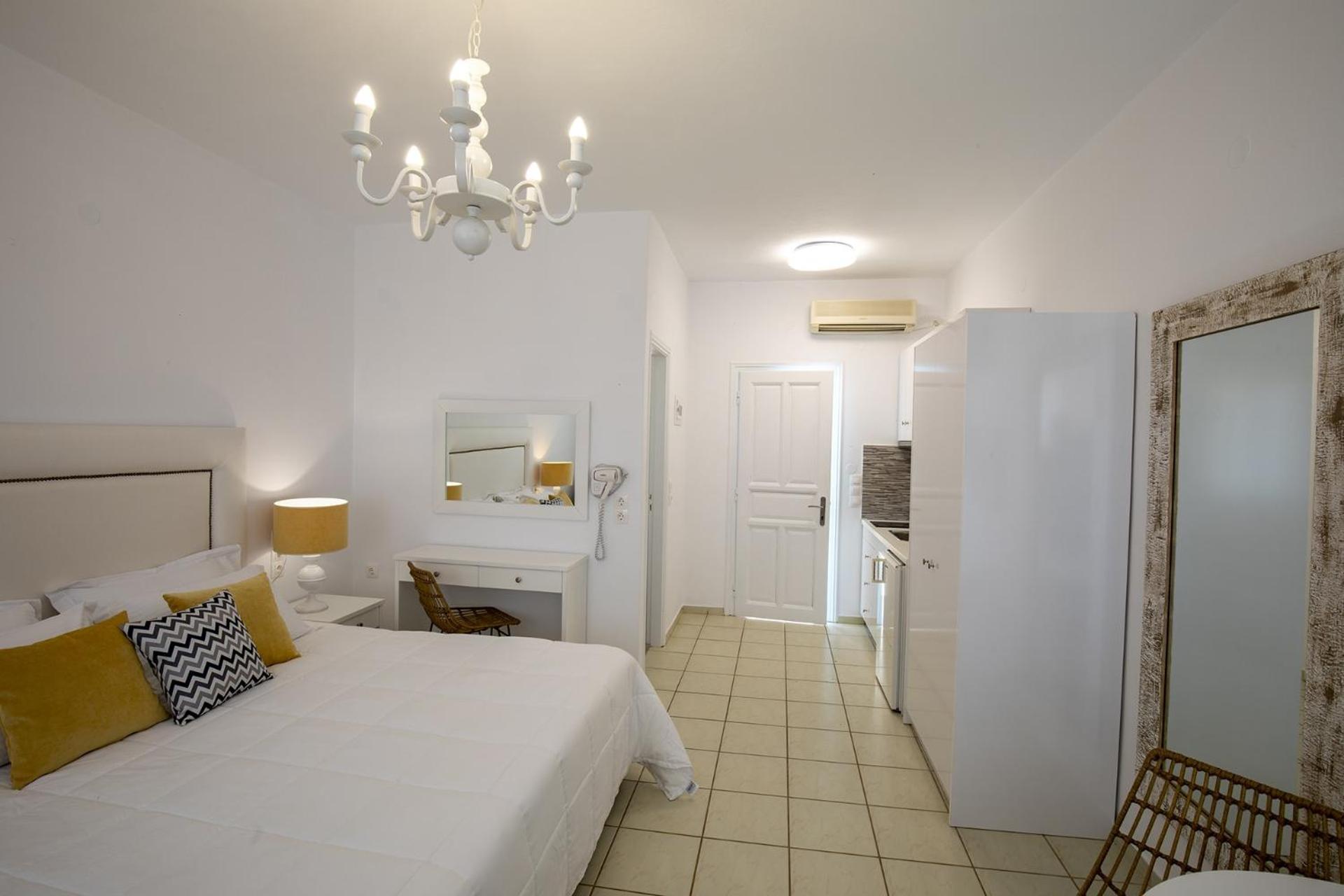 אפולוניה Eutuxia Rooms & Studios מראה חיצוני תמונה